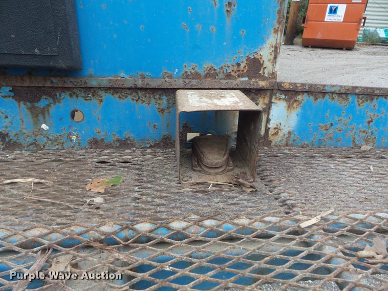 image for item DB6383 1996 Genie S-60 boom lift