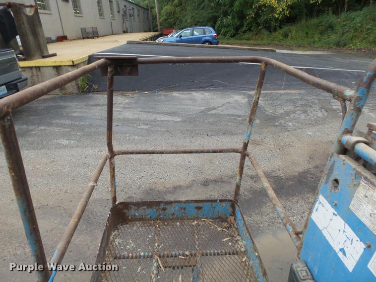 image for item DB6383 1996 Genie S-60 boom lift