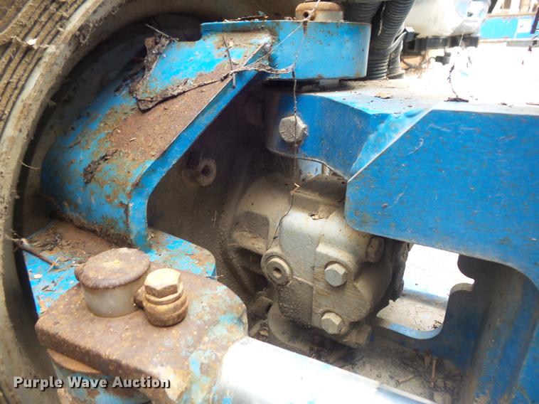 image for item DB6383 1996 Genie S-60 boom lift