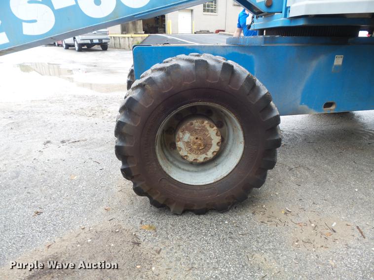 image for item DB6383 1996 Genie S-60 boom lift