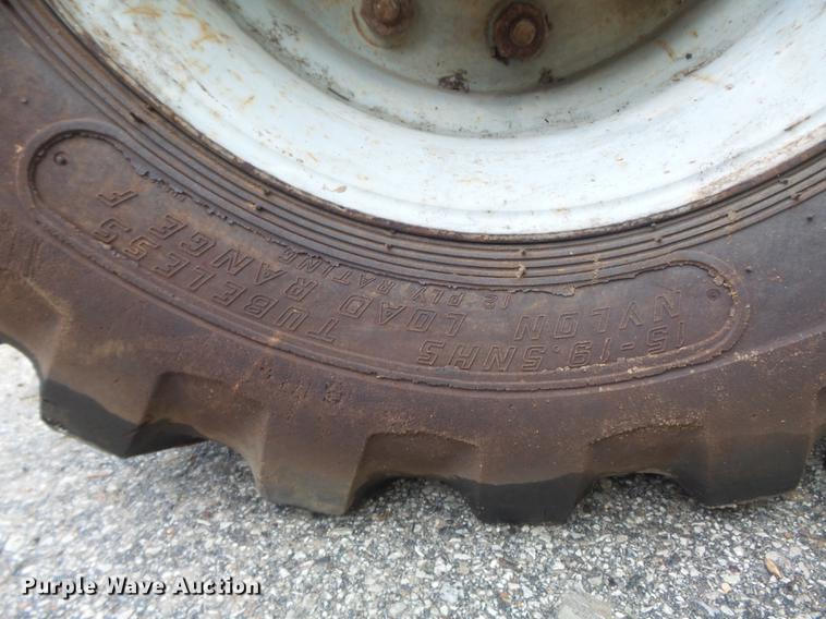 image for item DB6383 1996 Genie S-60 boom lift