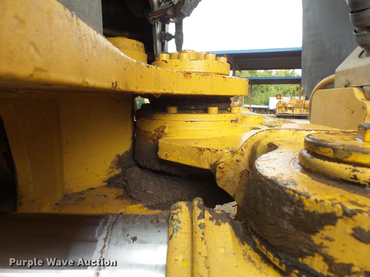 image for item DB6390 2004 John Deere 250D articulated haul truck