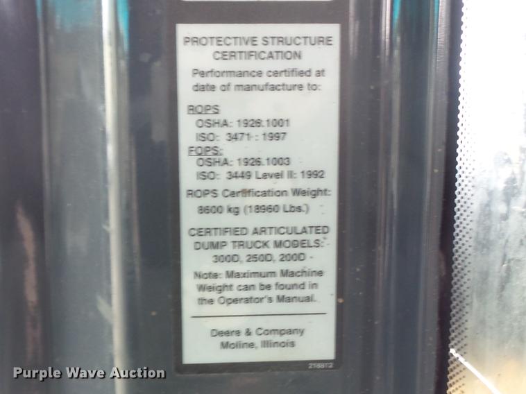 image for item DB6390 2004 John Deere 250D articulated haul truck