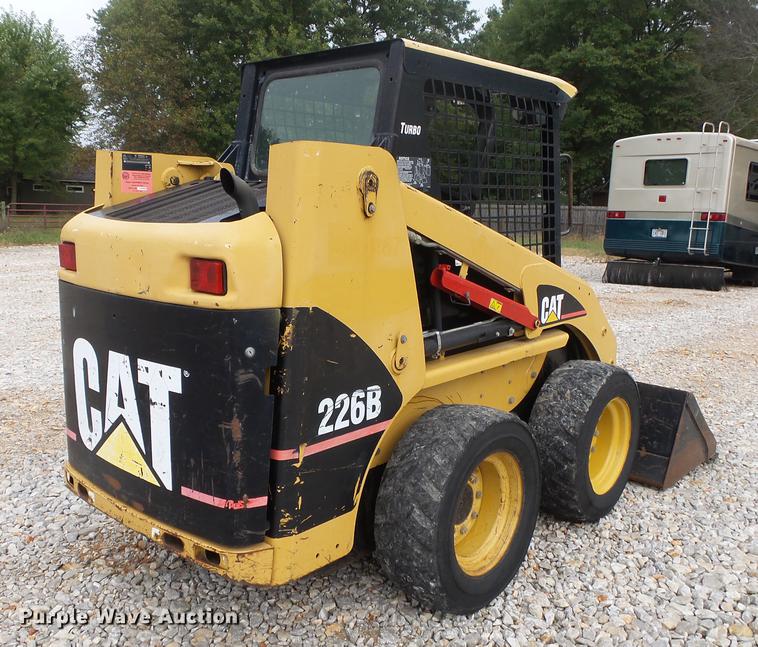 image for item DB7380 2006 Caterpillar 226B skid steer