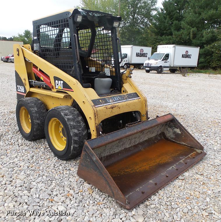 image for item DB7380 2006 Caterpillar 226B skid steer