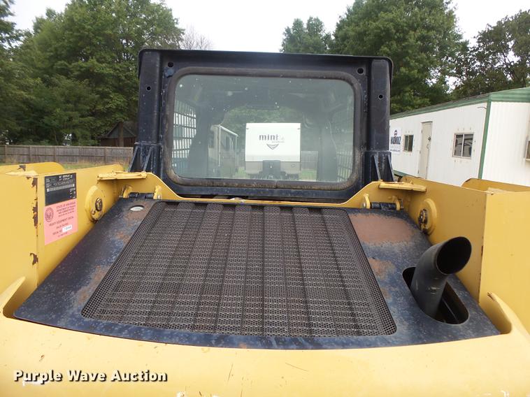 image for item DB7380 2006 Caterpillar 226B skid steer