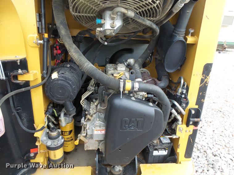 image for item DB7380 2006 Caterpillar 226B skid steer