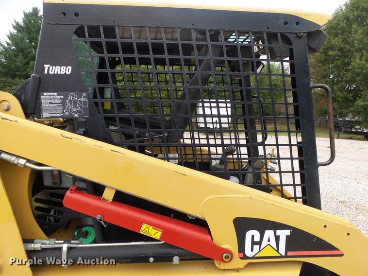 image for item DB7380 2006 Caterpillar 226B skid steer