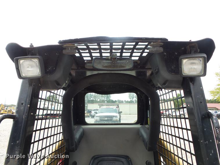 image for item DB7380 2006 Caterpillar 226B skid steer