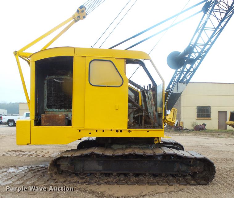 image for item DB7385 1965 American 399C crane