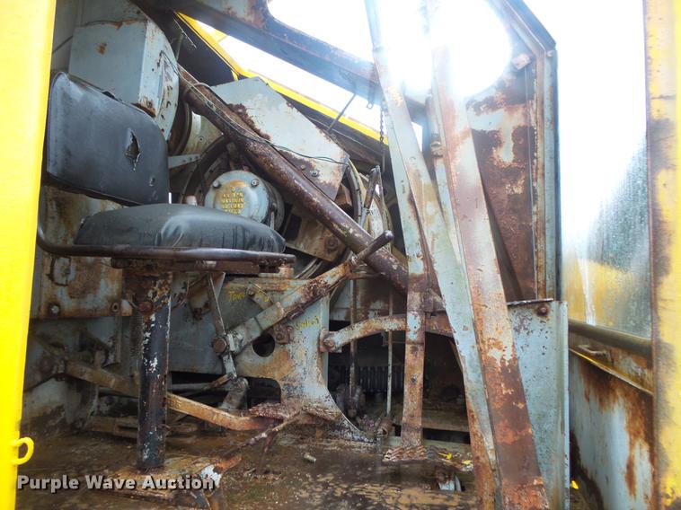 image for item DB7385 1965 American 399C crane