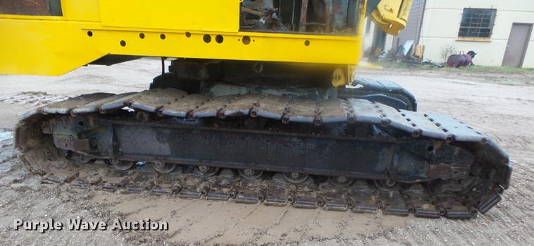 image for item DB7385 1965 American 399C crane