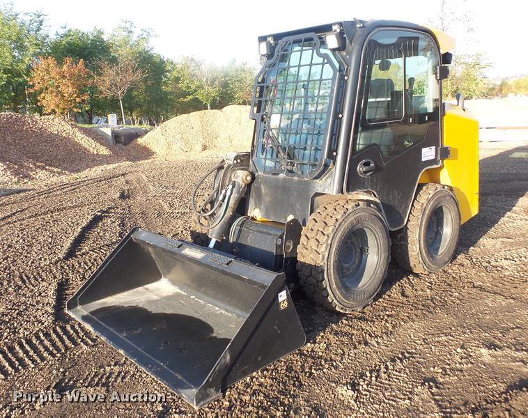 image for item DB8100 2012 JCB 175 skid steer