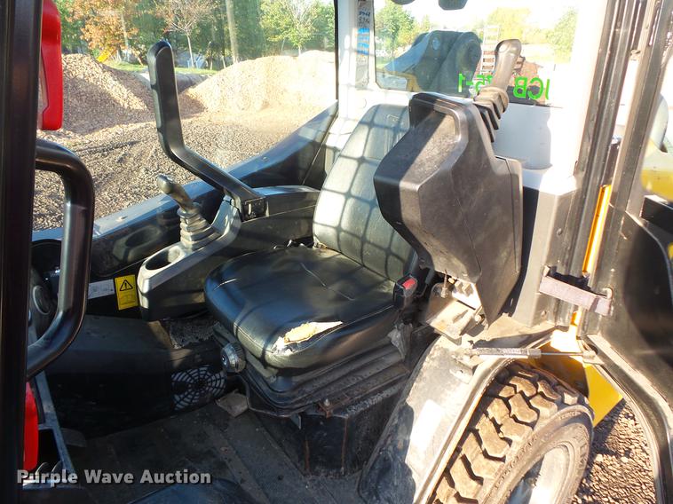image for item DB8100 2012 JCB 175 skid steer