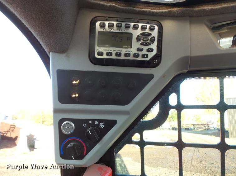 image for item DB8100 2012 JCB 175 skid steer