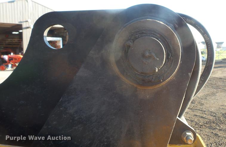 image for item DB8100 2012 JCB 175 skid steer