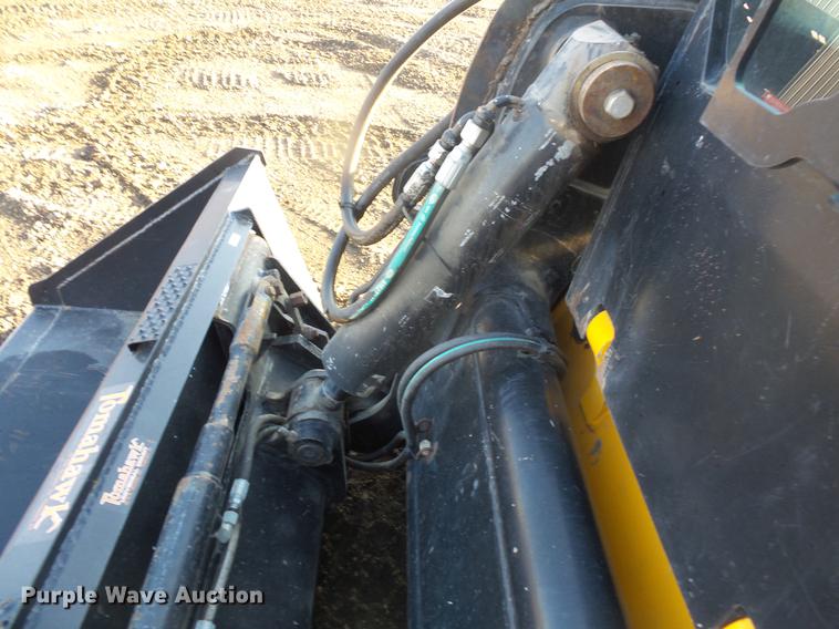 image for item DB8100 2012 JCB 175 skid steer