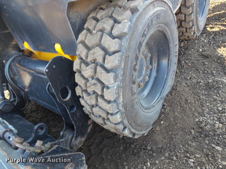 image for item DB8100 2012 JCB 175 skid steer