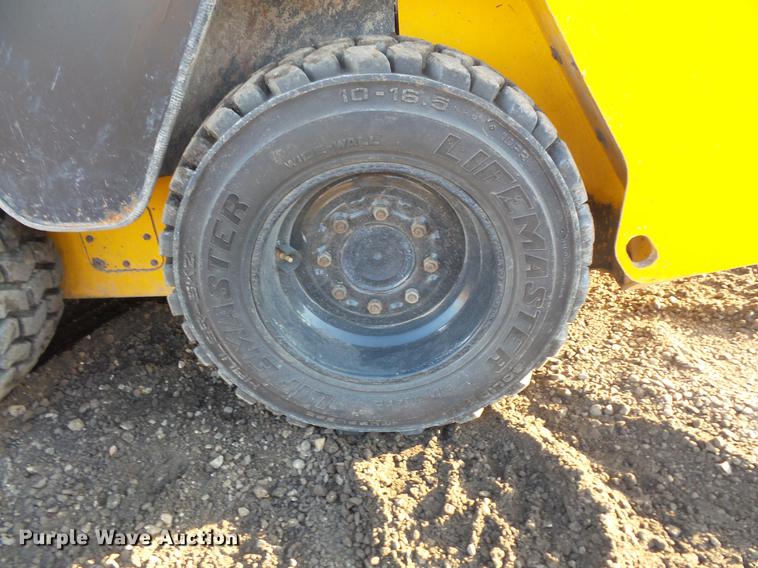 image for item DB8100 2012 JCB 175 skid steer