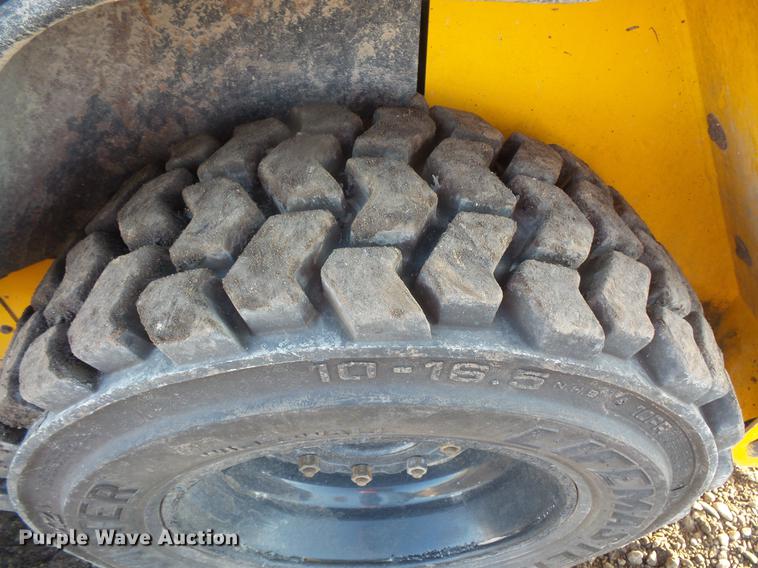 image for item DB8100 2012 JCB 175 skid steer