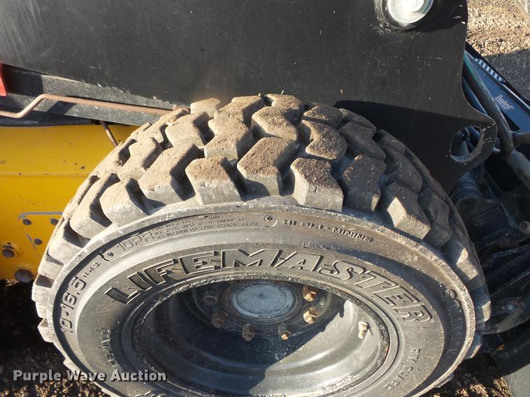 image for item DB8100 2012 JCB 175 skid steer