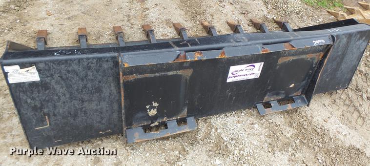 image for item DB9985 Skid steer bucket
