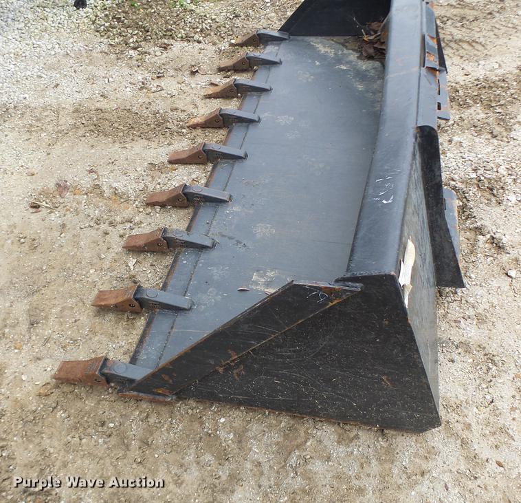 image for item DB9985 Skid steer bucket