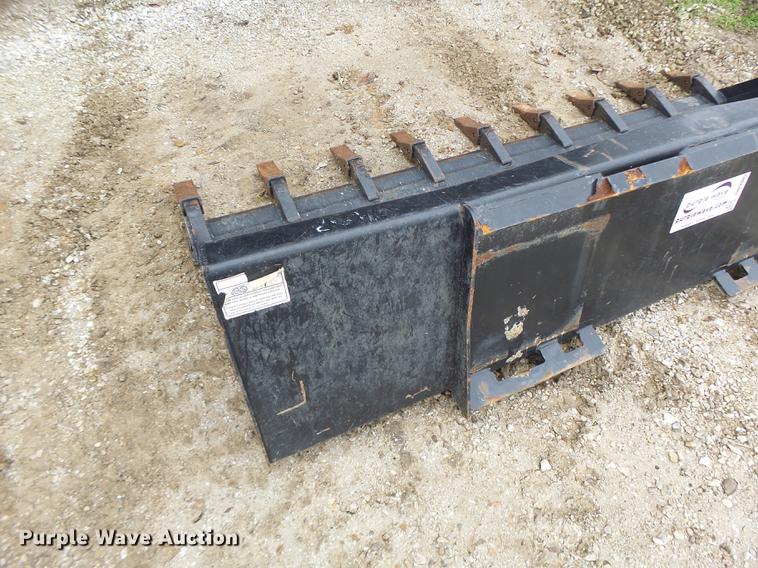 image for item DB9985 Skid steer bucket