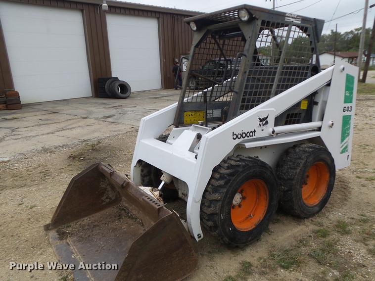 image for item DB9989 Bobcat 643 skid steer
