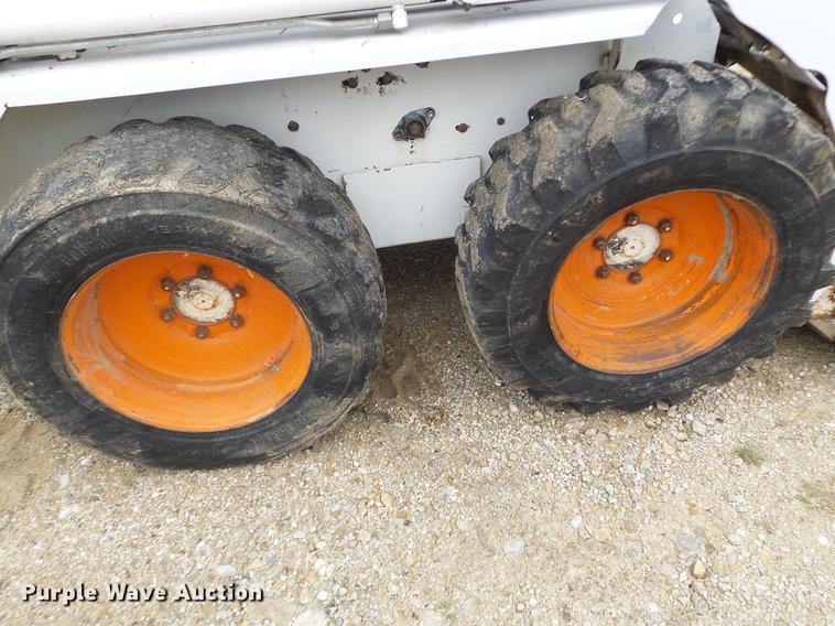 image for item DB9989 Bobcat 643 skid steer