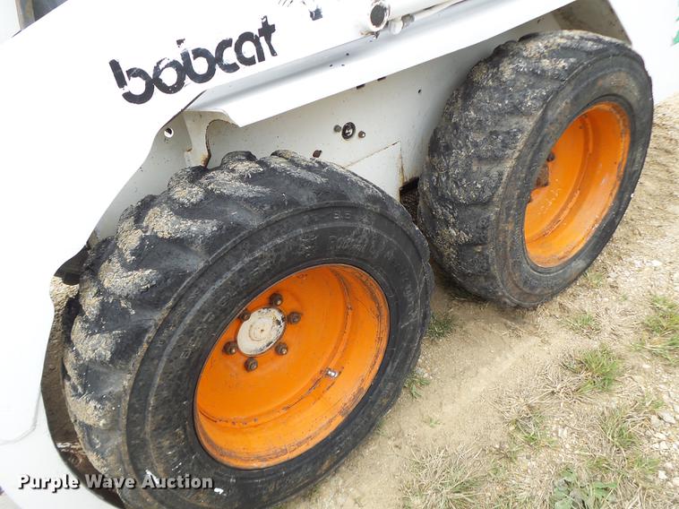 image for item DB9989 Bobcat 643 skid steer