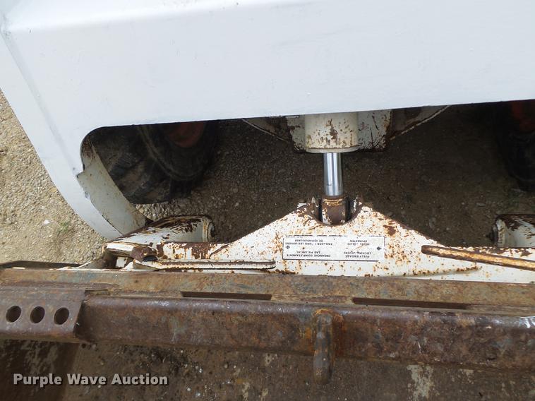 image for item DB9989 Bobcat 643 skid steer