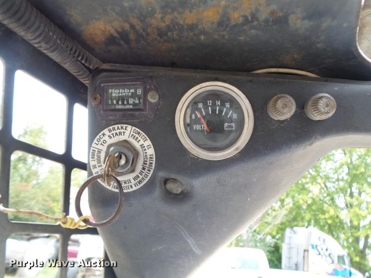 image for item DB9989 Bobcat 643 skid steer