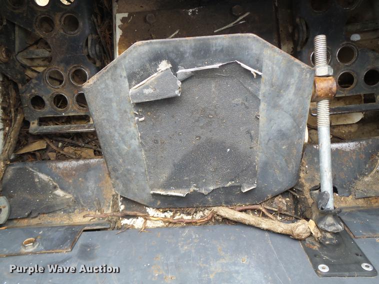 image for item DB9989 Bobcat 643 skid steer