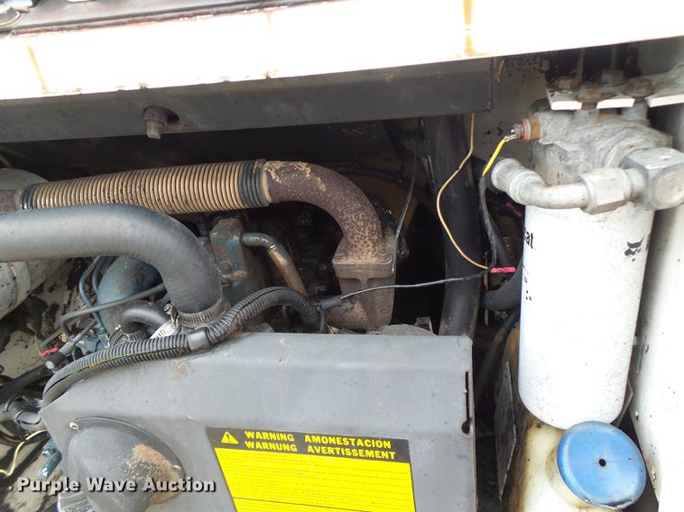 image for item DB9989 Bobcat 643 skid steer