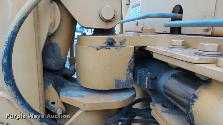 image for item DC1799 2000 Case 560 trencher