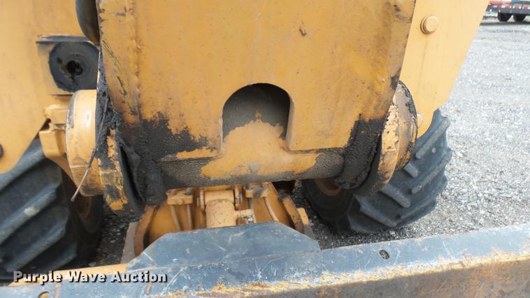 image for item DC1799 2000 Case 560 trencher