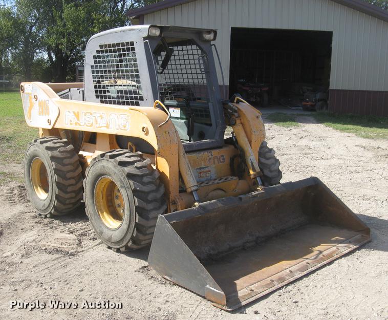image for item DC2463 Mustang 2095 skid steer
