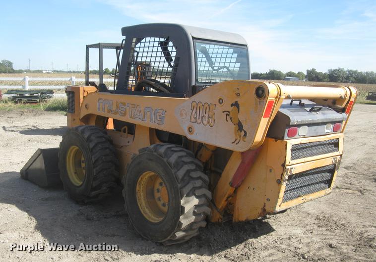 image for item DC2463 Mustang 2095 skid steer