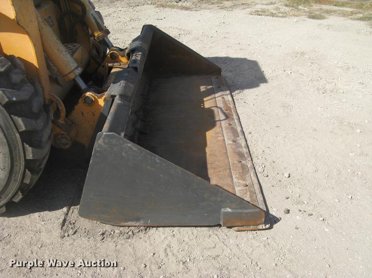 image for item DC2463 Mustang 2095 skid steer