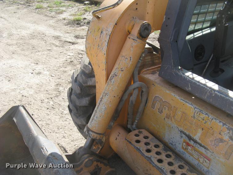 image for item DC2463 Mustang 2095 skid steer