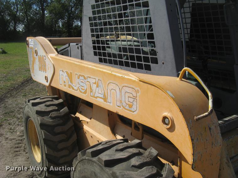 image for item DC2463 Mustang 2095 skid steer