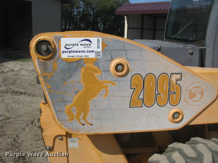 image for item DC2463 Mustang 2095 skid steer