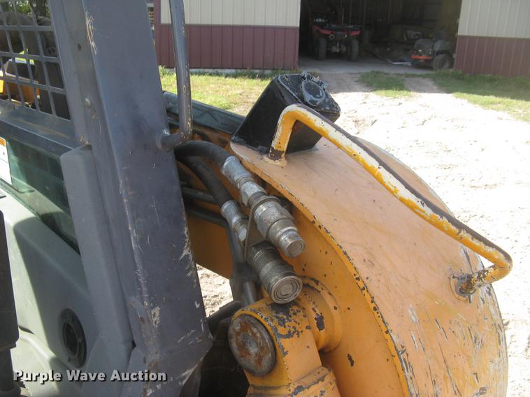 image for item DC2463 Mustang 2095 skid steer