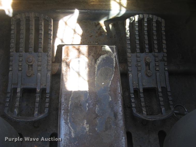 image for item DC2463 Mustang 2095 skid steer