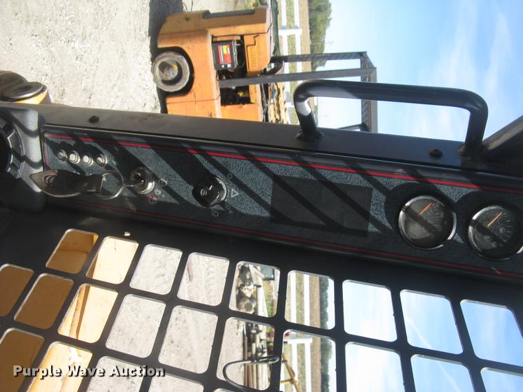 image for item DC2463 Mustang 2095 skid steer