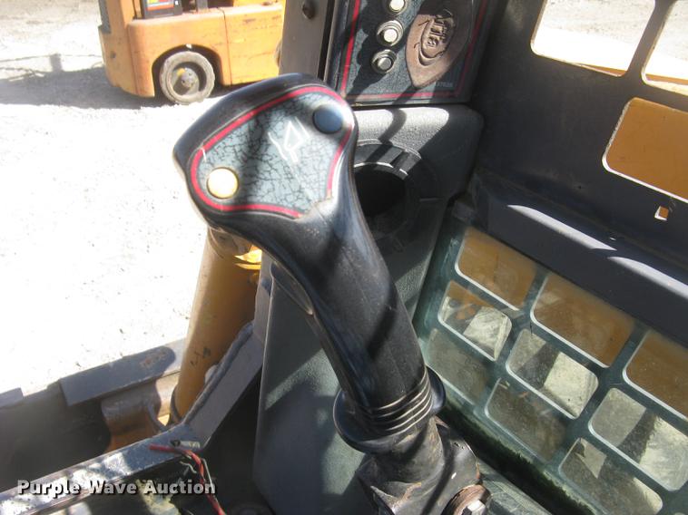 image for item DC2463 Mustang 2095 skid steer