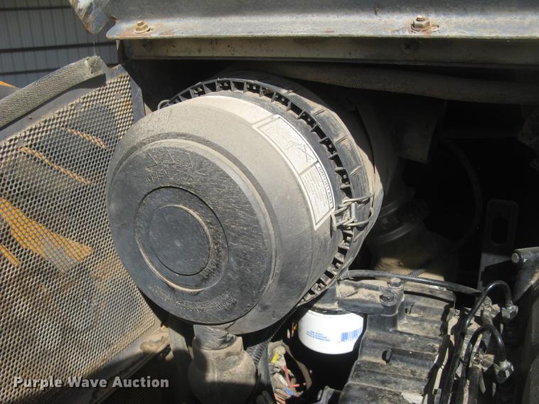 image for item DC2463 Mustang 2095 skid steer