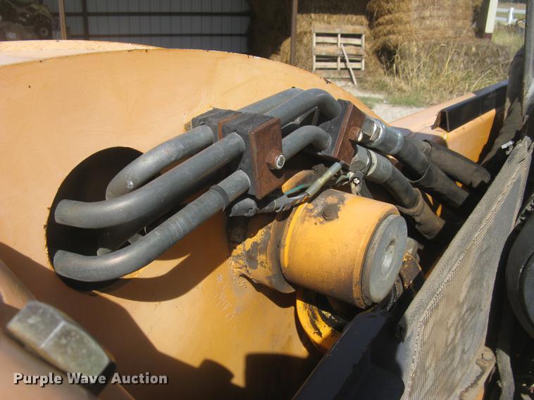 image for item DC2463 Mustang 2095 skid steer