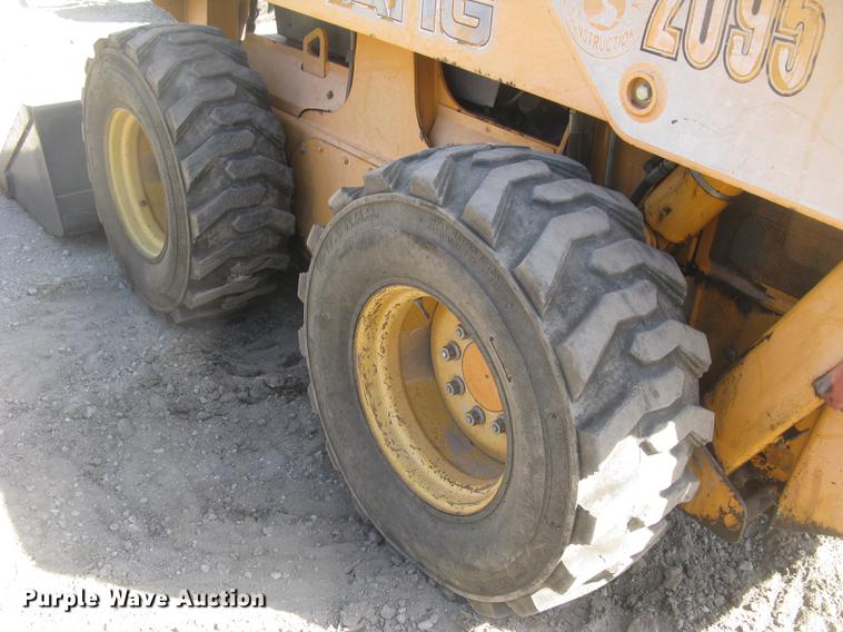 image for item DC2463 Mustang 2095 skid steer